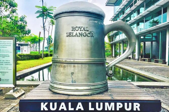 3-Hour Countryside and Batu Tour in Malaysia - Royal Selangor: pewter, tools, and Malaysian craftsmanship