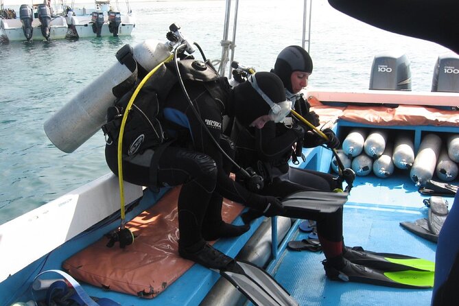 3 Semporna Islands Tour with Snorkel or Diving Experience - Mataking: lunch, beach time, and clear water