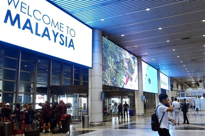 Arrival Transfer : Kuala Lumpur Airport - Group size, luggage, and comfort