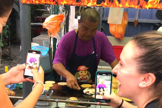Authentic Malaysian Street Food Tour With 15+ Tastings Near KLCC - The food: a full Malaysian sampler