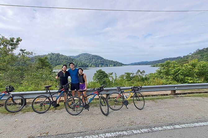 Backcountry Cycling - The first kilometers: flat village roads and cool morning air