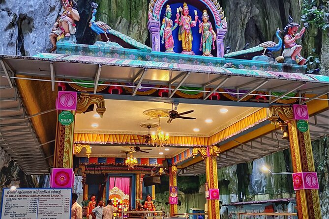 Batu Caves and Sari Experience with Batik Workshop - Indian sweets and freshly pulled teh tarik