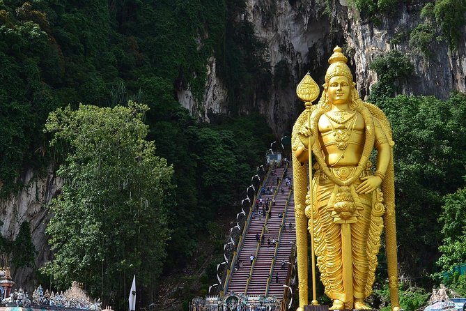 Batu Caves & Firefly Cruise from Kuala Lumpur with Seafood Dinner - Why this eight-hour outing works