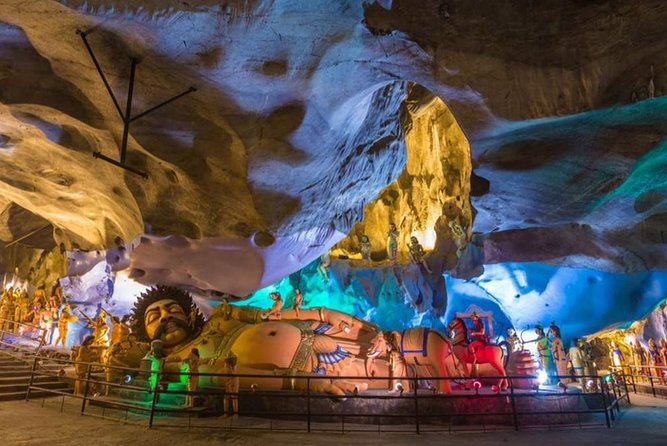 Batu Caves Temple Tour - Inside the limestone caves and temple