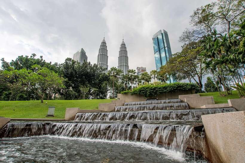 Best of Kuala Lumpur Tour with Twin Tower Entry - From the Old Quarter to the Golden Triangle