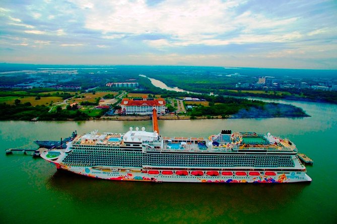 Day Trip frm Port Klang: Kuala Lumpur Famous Landmarks with Lunch - KL Tower and the royal palace