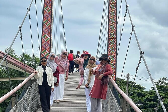 Day Trip Kundasang Sabah - Tamparuli Suspension Bridge and a traditional dance
