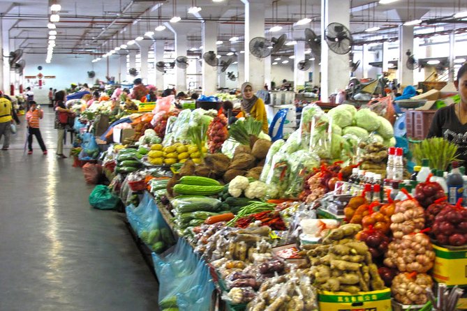 Day Trip Sepilok Orang-utan And City Tour (Flight Excluded) - Why this day works for a first visit to Sandakan
