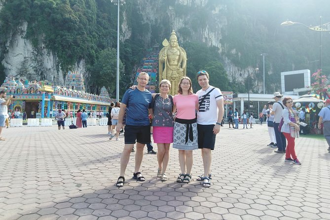Day Trip to Batu Caves & Firefly - Dinner at Pasir Penambang fisherman village