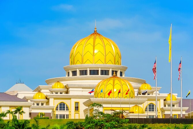 Exclusive Half Day Batu Caves and Private City Tour Kuala Lumpur - Petaling Street for food stalls and bargain shopping