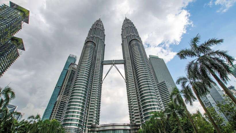 From KLIA or Port Klang: Kuala Lumpur Transit Tour - How the private vehicle changes the day