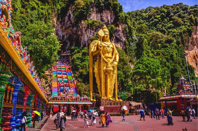 From Kuala Lumpur: Batu Caves Cultural Temple Tour - Thean Hou Temple on Robson Heights