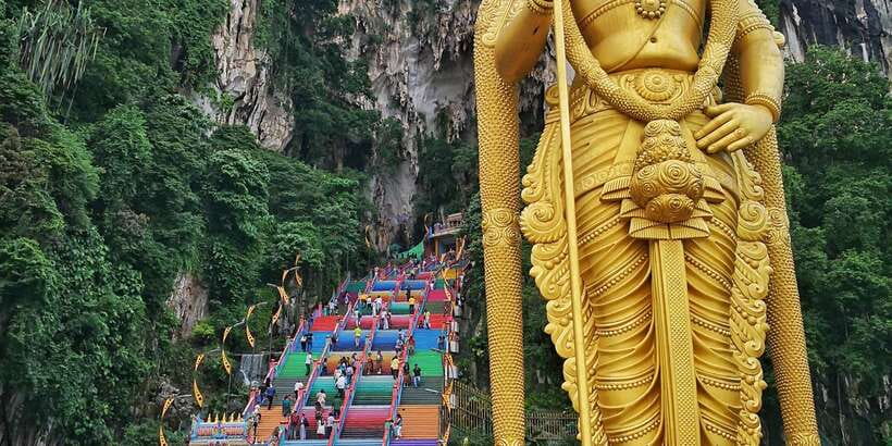 From Kuala Lumpur: Colmar Tropicale and Batu Caves Day Trip - Who will enjoy this day trip most