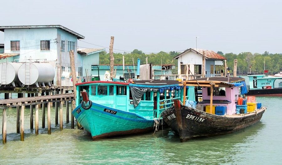 From Kuala Lumpur: Crab Island Tour with Seafood Lunch - Heat, comfort, and what to pack