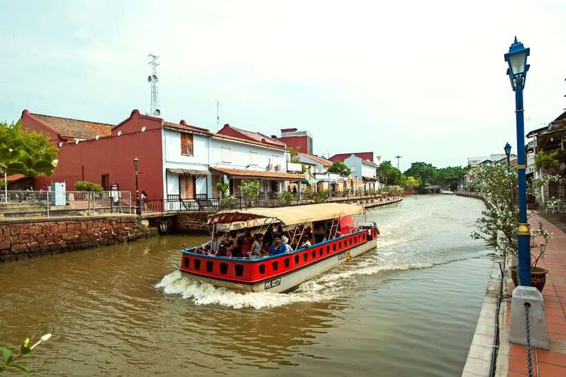 From Kuala Lumpur: Full-Day Historical Tour of Malacca - Timing, crowds, and the shape of the day
