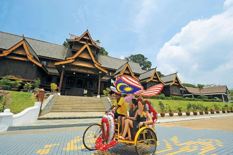 From Kuala Lumpur: Full-Day Historical Tour of Malacca - St. Paul’s Hill and the oldest church building in Southeast Asia