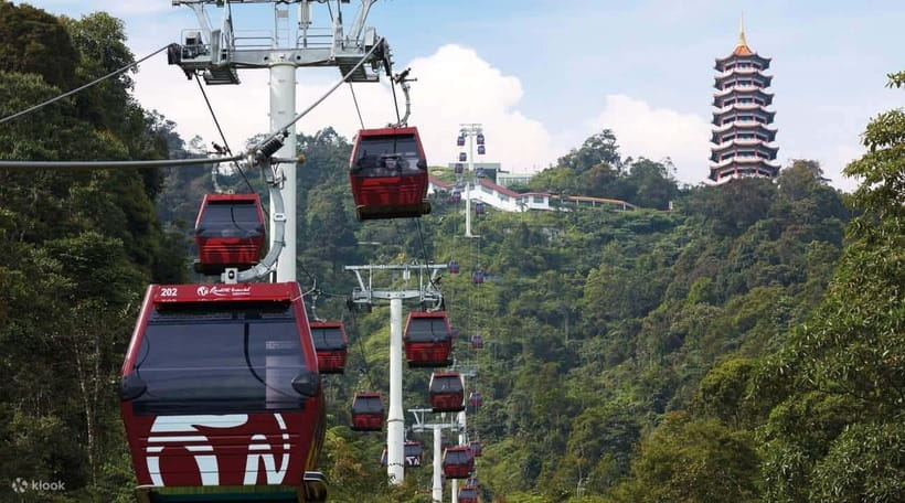 From Kuala Lumpur: Genting Highlands Day Tour & Gondola Ride - Starting at Batu Caves and Lord Murugan