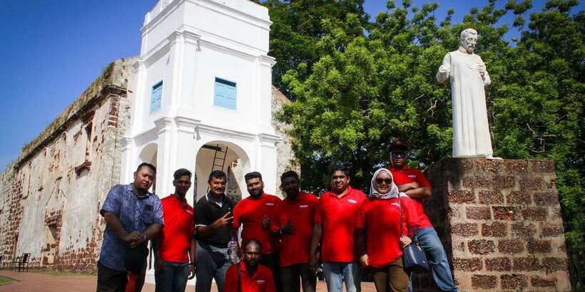 From Kuala Lumpur: Malacca Private Day Tour - Heat, rain, and the walking load