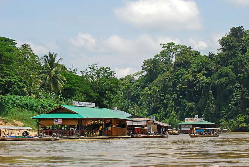 From Kuala Lumpur: Taman Negara National Park Trek Day Tour - Kuala Tahan and the first taste of Taman Negara