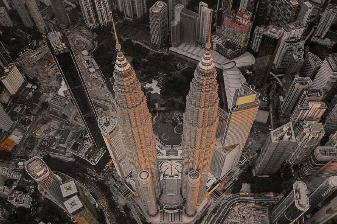 From Port Klang Petronas Twin Tower Batu Caves & KL City Tour - A big Kuala Lumpur day from Port Klang or the airport