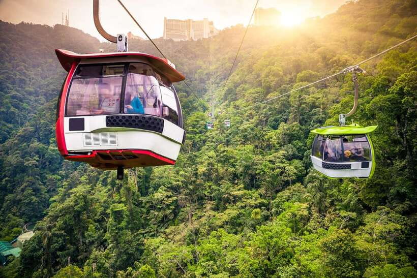 Genting Highland: Private Day Trip from Kuala Lumpur - The Awana SkyWay ride is the scenic centerpiece