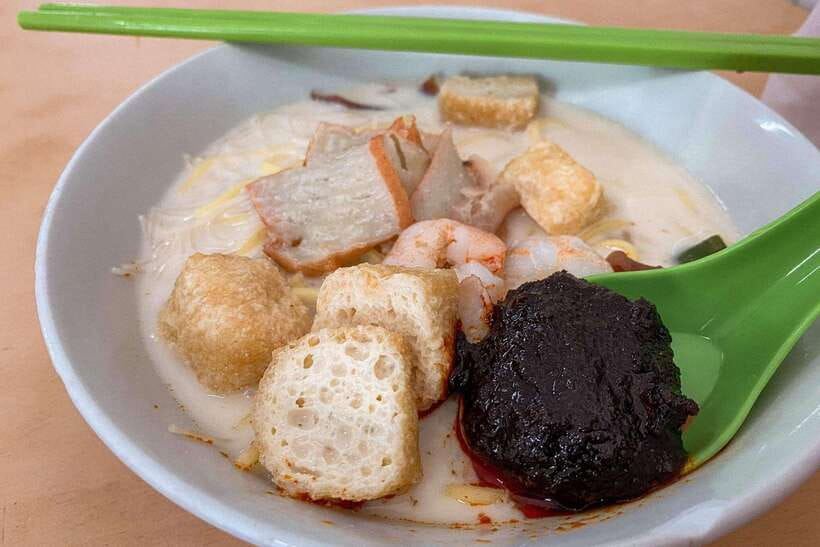 George Town: Authentic Food Tour with 12+ Tastings - Who should book this George Town food walk?
