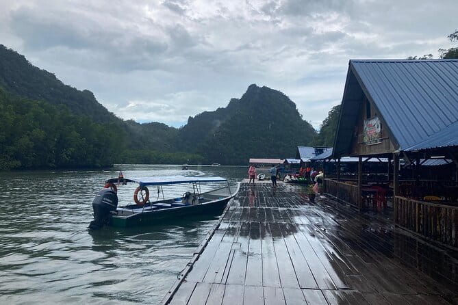 Half-day 4 Hours Kilim Mangrove Kayaking (Without hotel pickups) - Starting at Kilim Jetty in Langkawi