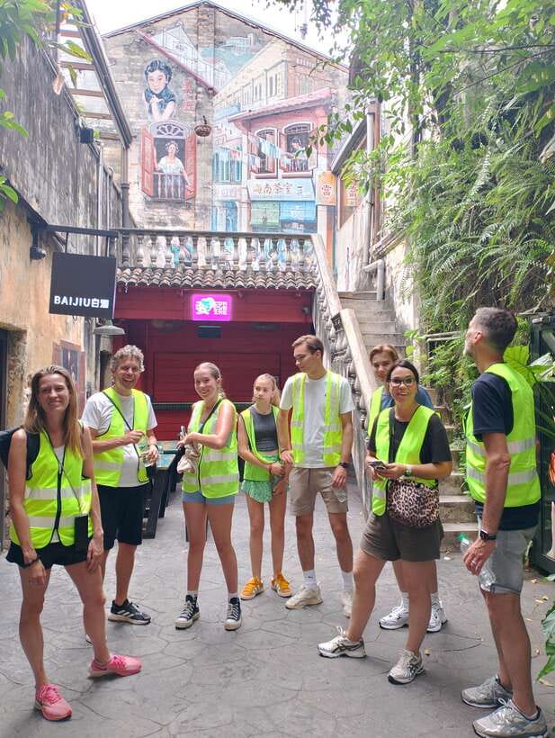 Hidden Kuala Lumpur: 4-Hour Bike Tour - Markets, food stalls, and local routines