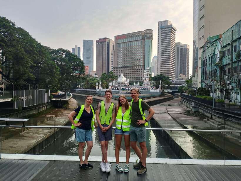 Hidden Kuala Lumpur: 4-Hour Bike Tour - Village houses on stilts in the middle of the city