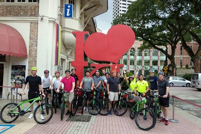 hidden secrets of kuala lumpur - Elena’s guiding style and group size