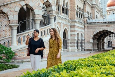 Highlights & Hidden Gems With Locals: Best of Kuala Lumpur Private Tour
