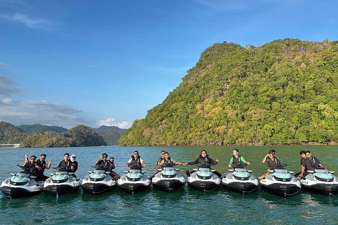 Jet Ski Tour Mee Udang Pulau Tuba - A swim at Pulau Tanggok Besar