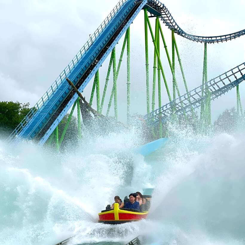 Johor: Adventure Waterpark Desaru Coast Entry Ticket - Penawar Falls and the kid zone suit younger children