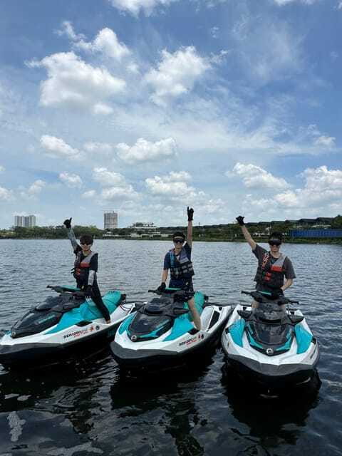 Johor Bahru : Seadoo JetSki 30mins Self Ride Tour(Single) - Finding the meeting point without stress