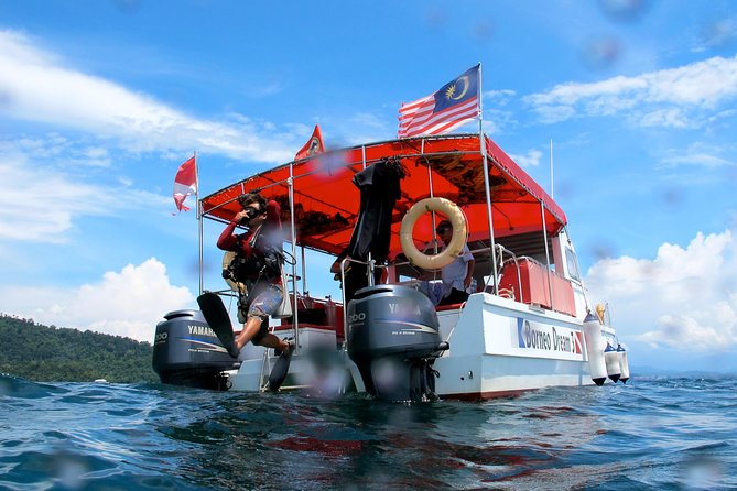 Join us for a RAID Try Dive in Kota Kinabalu - Learning the basics in shallow water