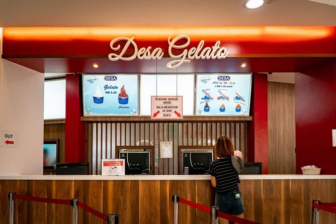 Kinabalu Park With Rumah Terbalik & Desa Cow Farm - Desa Dairy Farm brings a hands-on finish