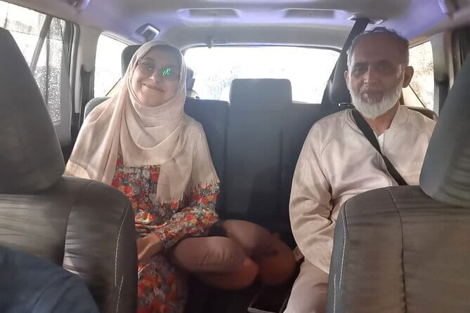 KLIA Airport Transfer-Pick Up/Drop Off Around 80km - Timing, traffic, and the 80km limit