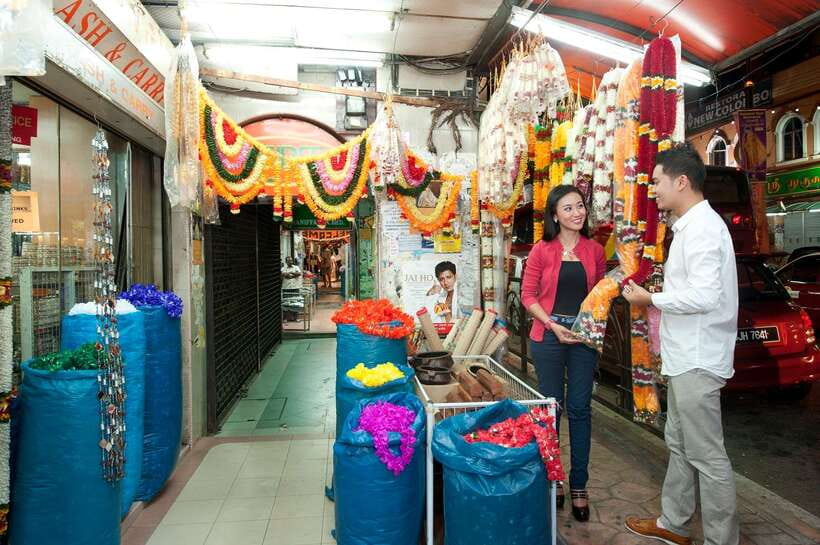 Kuala Lumpur 4-Hour Religious Harmony Tour - What the driver-guide adds