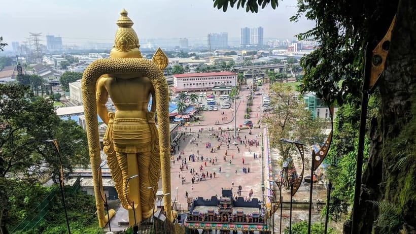 Kuala Lumpur Adventure:Kanching Falls, Ramayana & Batu Caves - Final call: convenience over the lowest price