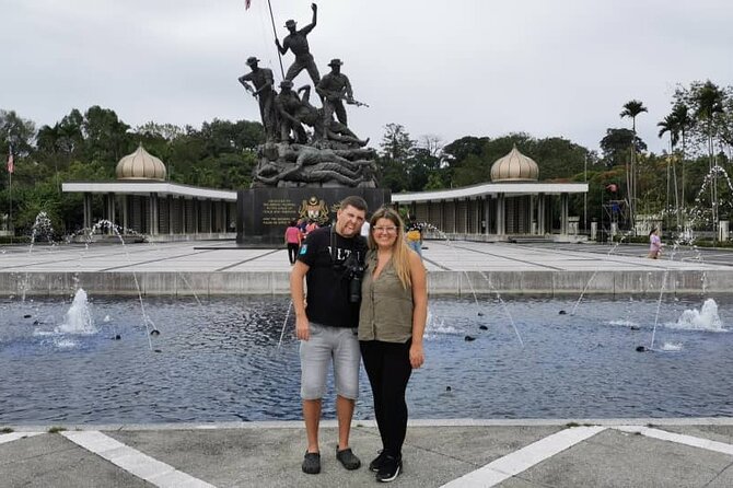 Kuala Lumpur Airport Transit Tour (4 hours) - A private driver changes the pace