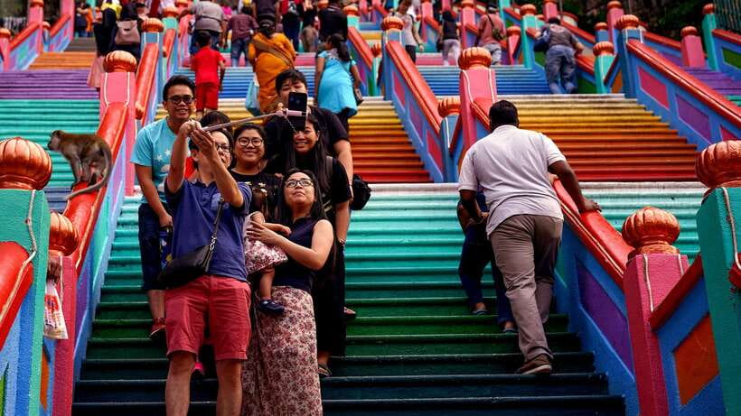 Kuala Lumpur: Batu Caves & Historic Buildings Tour - Petaling Street, Chinatown and Kuala Lumpur’s food culture