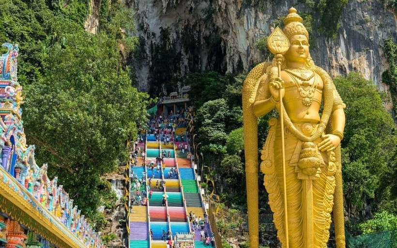 Kuala Lumpur: Batu Caves & Kuala Gandah Elephant Sanctuary - Batu Caves begins the day with a climb
