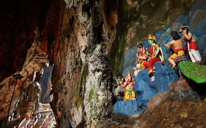 Kuala Lumpur: Batu Caves & Kuala Gandah Elephant Sanctuary - Cancellation and booking details