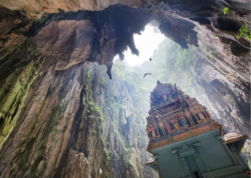 Kuala Lumpur: Batu Caves & Kuala Gandah Elephant Sanctuary - Should you book this Batu Caves and elephant tour?