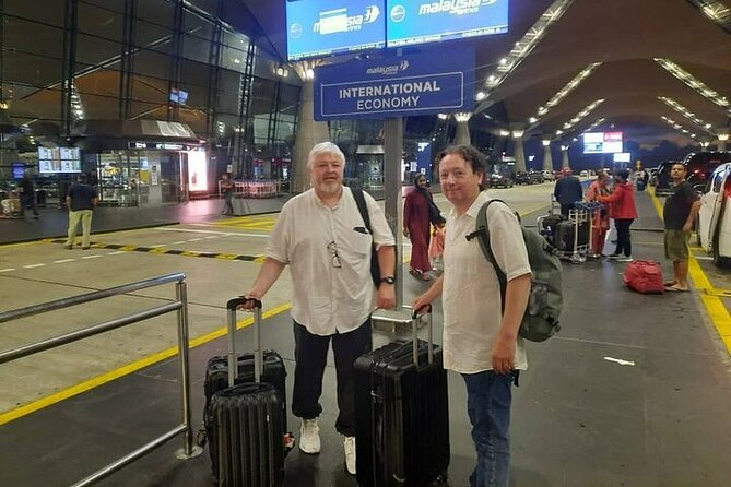 Kuala Lumpur City to Kuala Lumpur International Airport Transfer - Who should book this transfer?