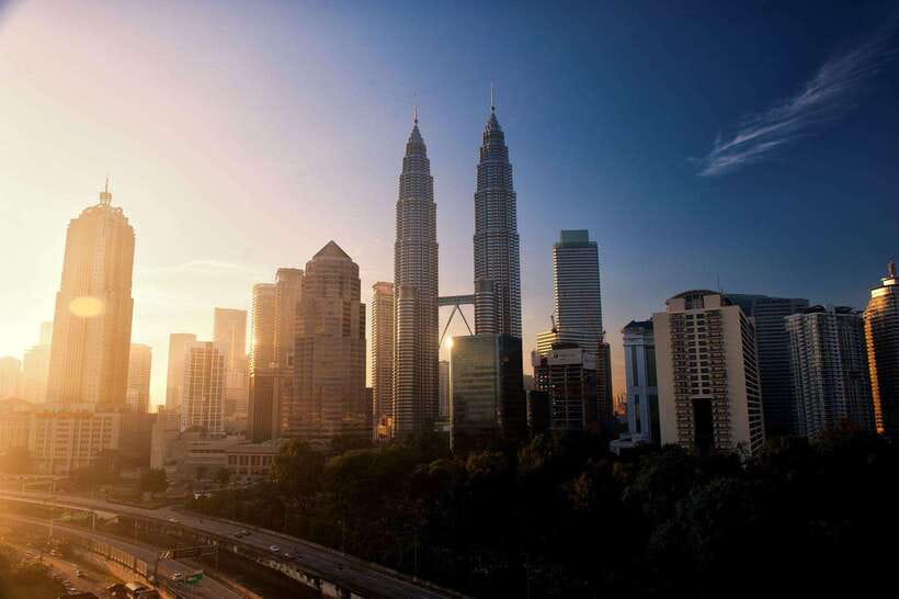 Kuala Lumpur: City Tour & Batu Caves Combo - Why this four-hour tour works well in Kuala Lumpur