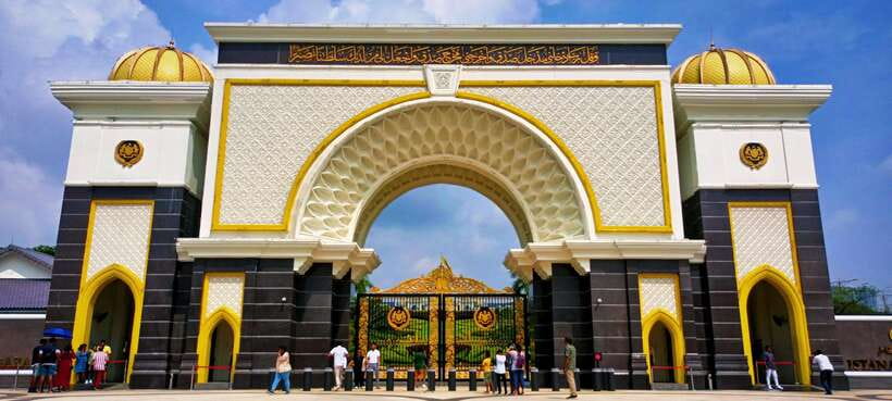 Kuala Lumpur: City Tour & Batu Caves Combo - From the King’s Palace to Perdana Botanical Garden