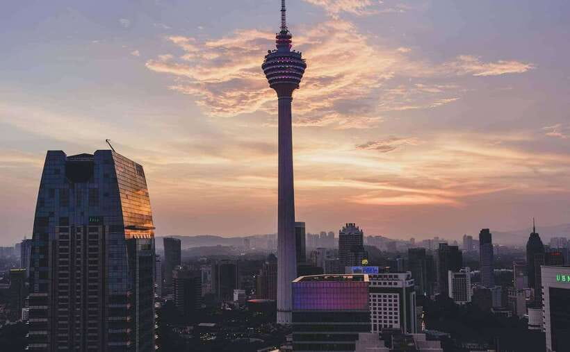 Kuala Lumpur: City Tour, KL Tower Ticket & Putrajaya w/ Boat - What the private format really changes