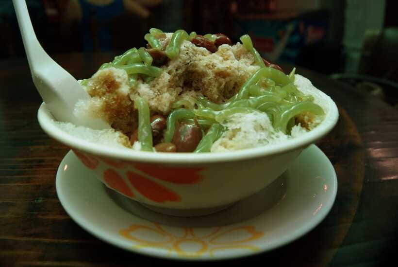 Kuala Lumpur: Evening Food Tour by Bike - Is $76 good value for three hours?