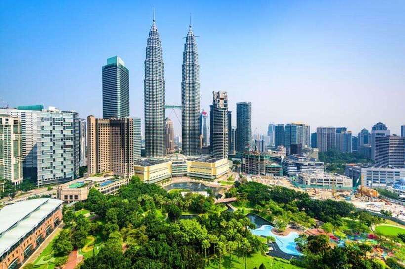 Kuala Lumpur: Full-Day Private City Highlights Tour - Kuala Lumpur Railway Station and the old city